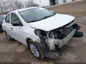  Salvage Nissan Versa