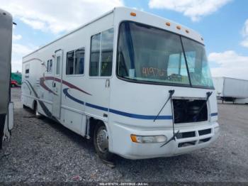  Salvage Workhorse Custom Cha Motorhome Chassis