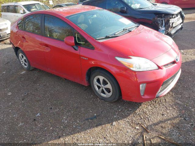  Salvage Toyota Prius