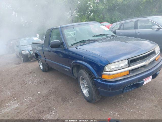  Salvage Chevrolet S-10