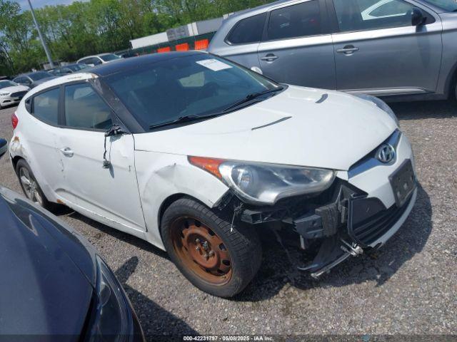  Salvage Hyundai VELOSTER