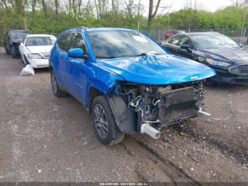  Salvage Jeep Compass