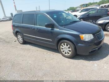  Salvage Chrysler Town & Country