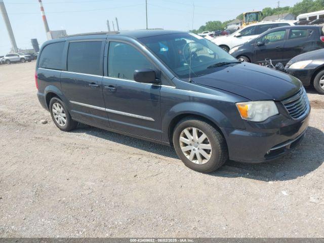  Salvage Chrysler Town & Country