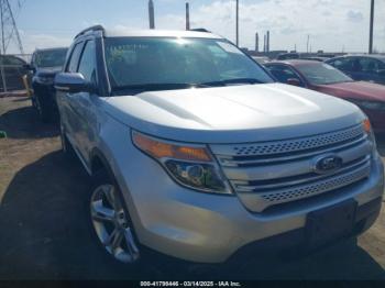  Salvage Ford Explorer