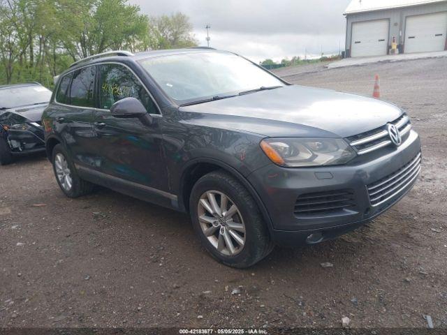  Salvage Volkswagen Touareg