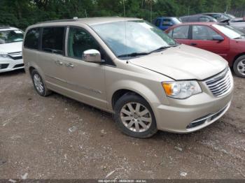  Salvage Chrysler Town & Country