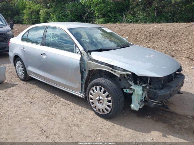  Salvage Volkswagen Jetta