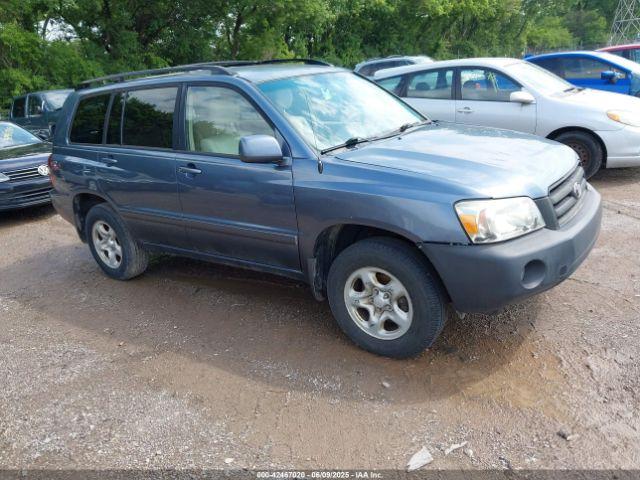 Salvage Toyota Highlander