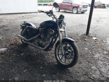  Salvage Harley-Davidson Xl883