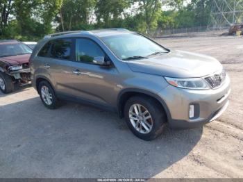  Salvage Kia Sorento