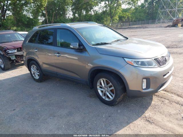  Salvage Kia Sorento