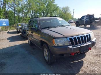  Salvage Jeep Grand Cherokee