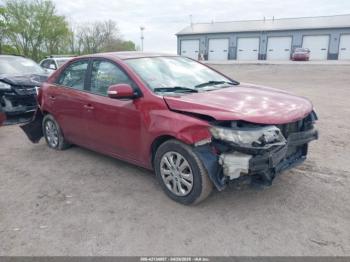  Salvage Kia Forte