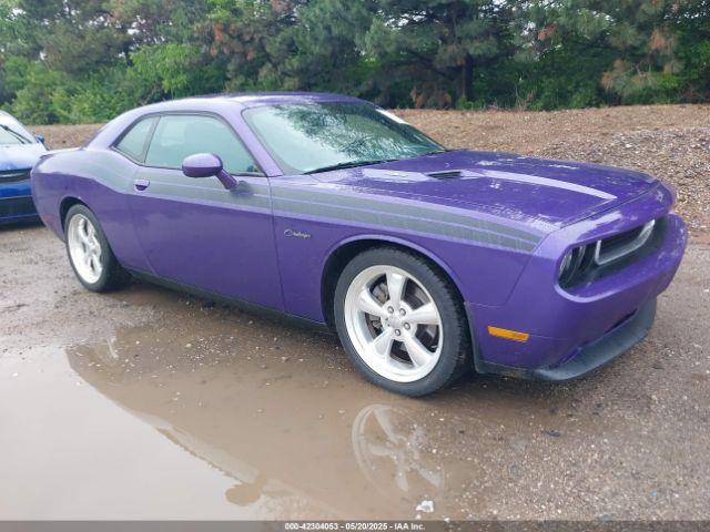  Salvage Dodge Challenger
