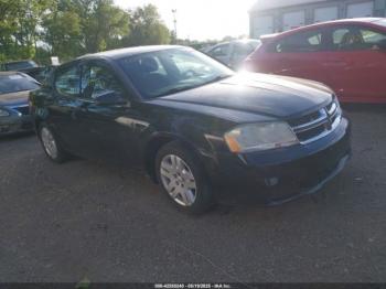  Salvage Dodge Avenger