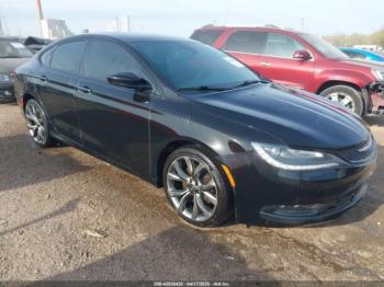  Salvage Chrysler 200