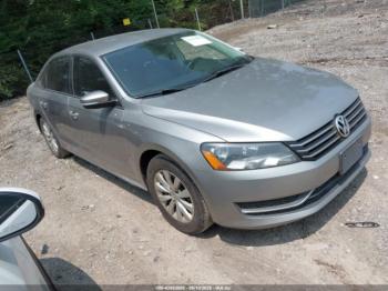  Salvage Volkswagen Passat