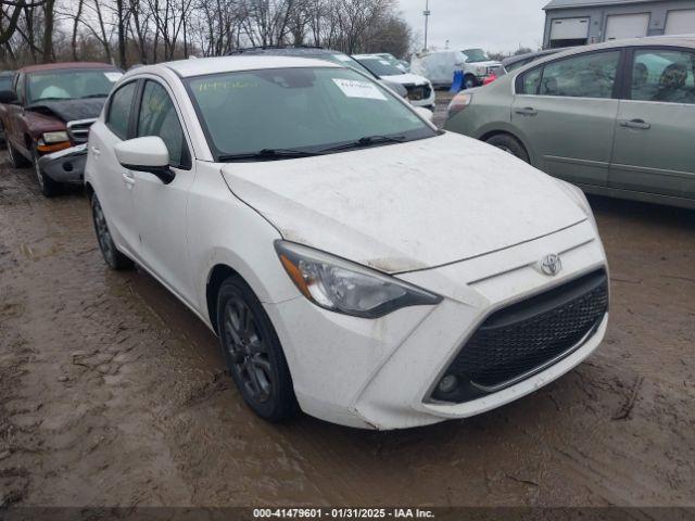  Salvage Toyota Yaris