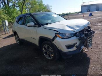  Salvage Jeep Compass