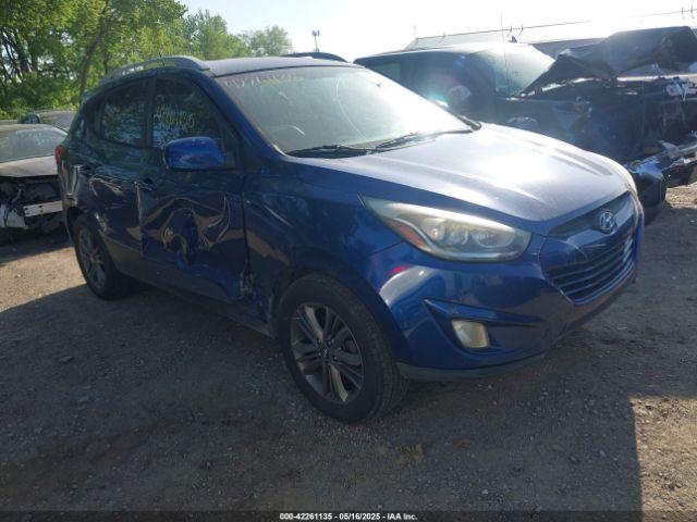  Salvage Hyundai TUCSON