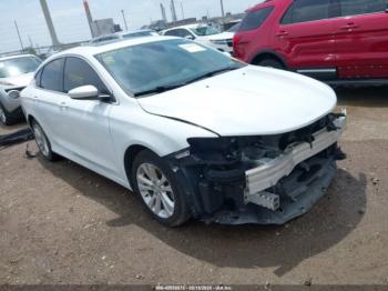  Salvage Chrysler 200