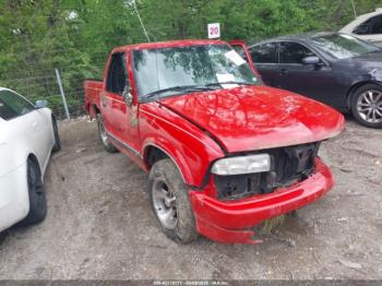 Salvage Chevrolet S-10