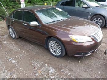  Salvage Chrysler 200