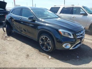  Salvage Mercedes-Benz GLA