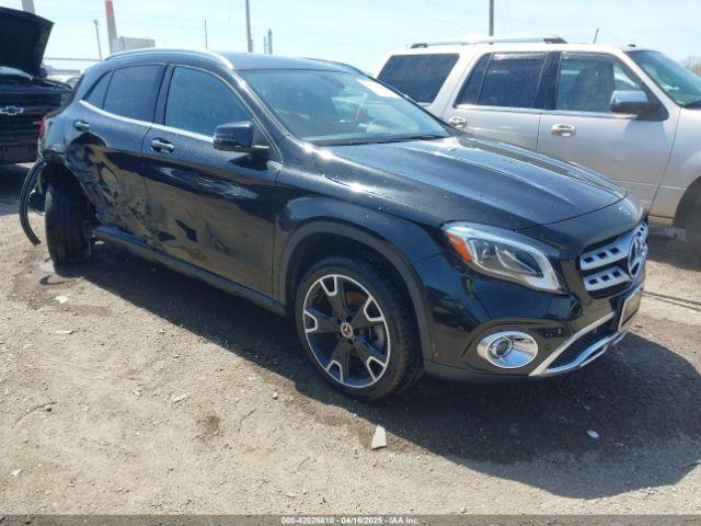  Salvage Mercedes-Benz GLA
