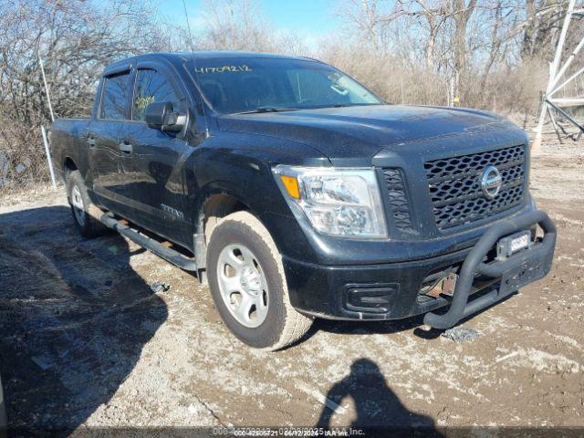  Salvage Nissan Titan