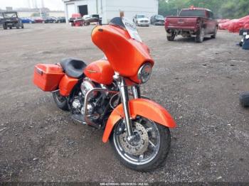  Salvage Harley-Davidson Flhx