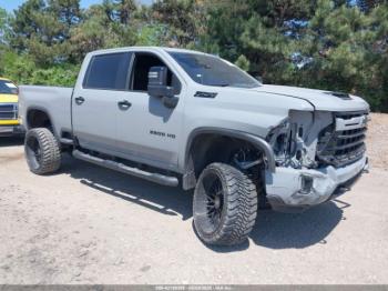  Salvage Chevrolet Silverado 2500