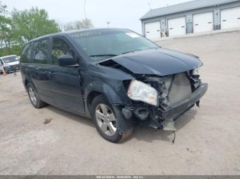  Salvage Dodge Grand Caravan