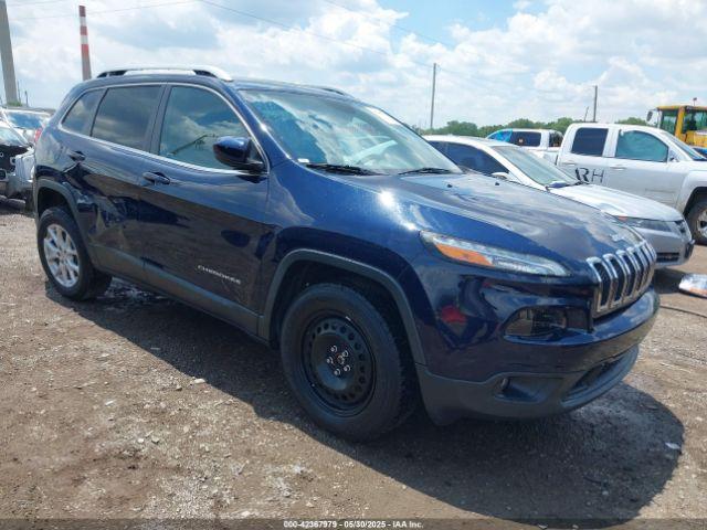  Salvage Jeep Cherokee