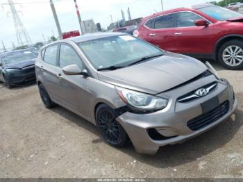  Salvage Hyundai ACCENT