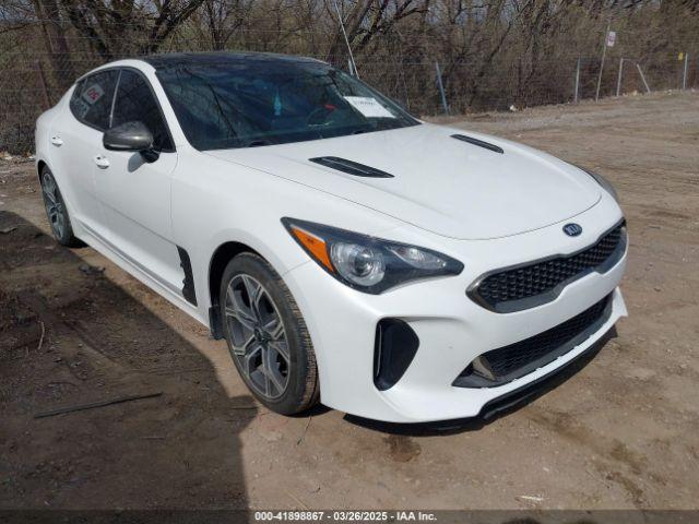  Salvage Kia Stinger