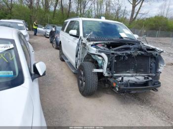  Salvage Ford Expedition