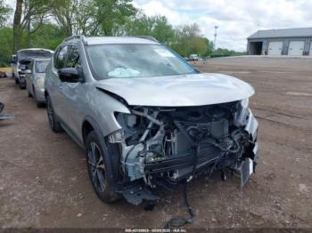  Salvage Nissan Rogue