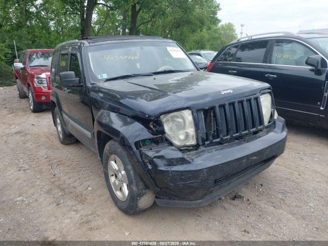  Salvage Jeep Liberty