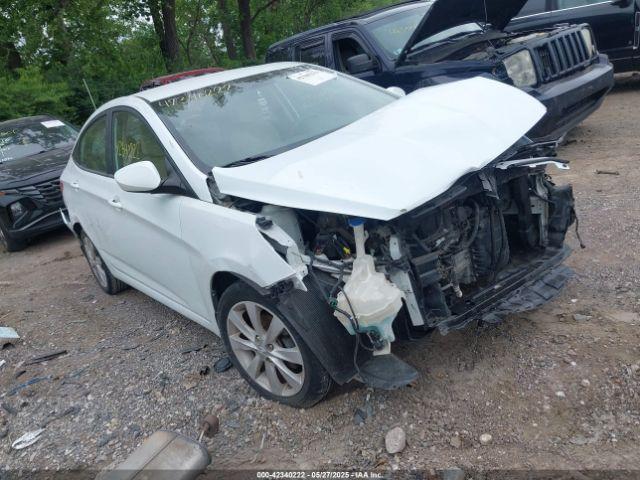  Salvage Hyundai ACCENT