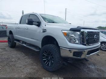  Salvage Nissan Titan