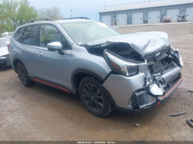  Salvage Subaru Forester