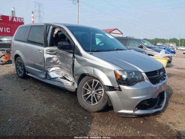 Salvage Dodge Grand Caravan