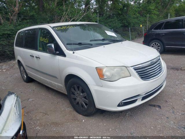  Salvage Chrysler Town & Country