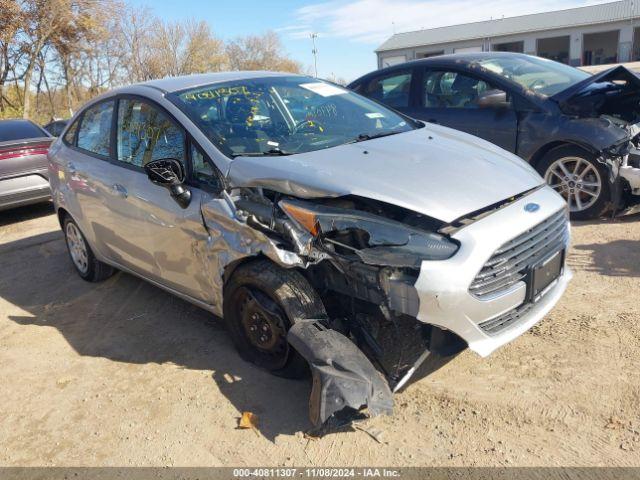  Salvage Ford Fiesta