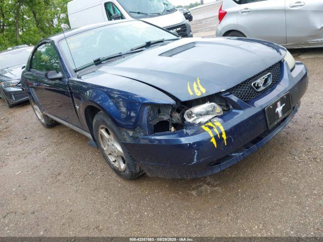  Salvage Ford Mustang