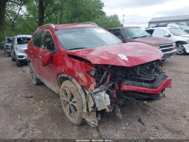  Salvage Nissan Rogue
