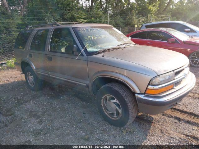  Salvage Chevrolet Blazer
