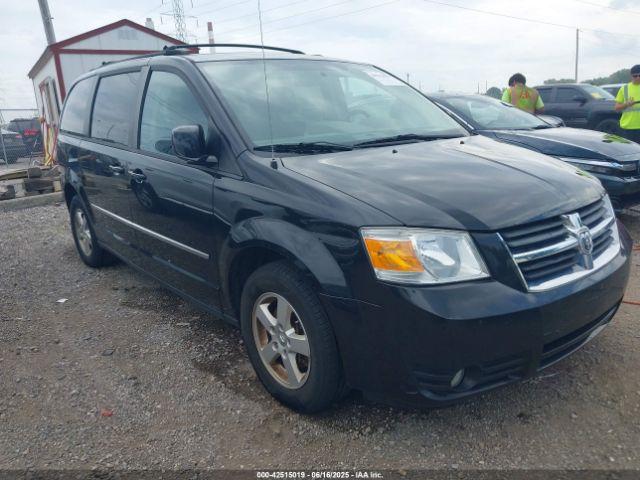  Salvage Dodge Grand Caravan